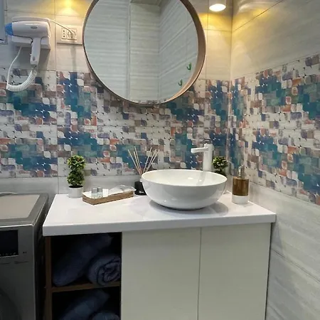 F1rst - Mamaia Nord Apartment *
