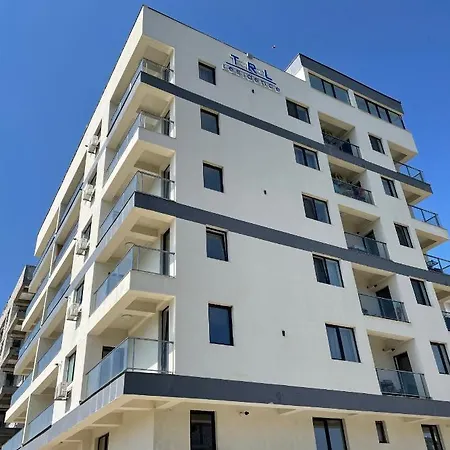 F1rst - Mamaia Nord